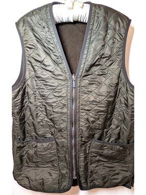 Barbour Men's Polarquilt Waistcoat Zip-In Liner Vest, Olive Size Large